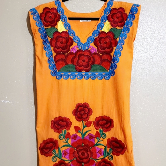 Embroidered🔥 Mini Cotton Dress - Picture 3 of 11